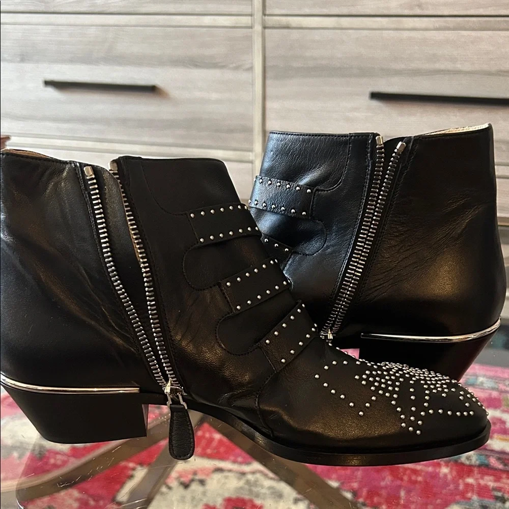 Chloé “Susan” Black Ankle Boots - Picture 10 of 10